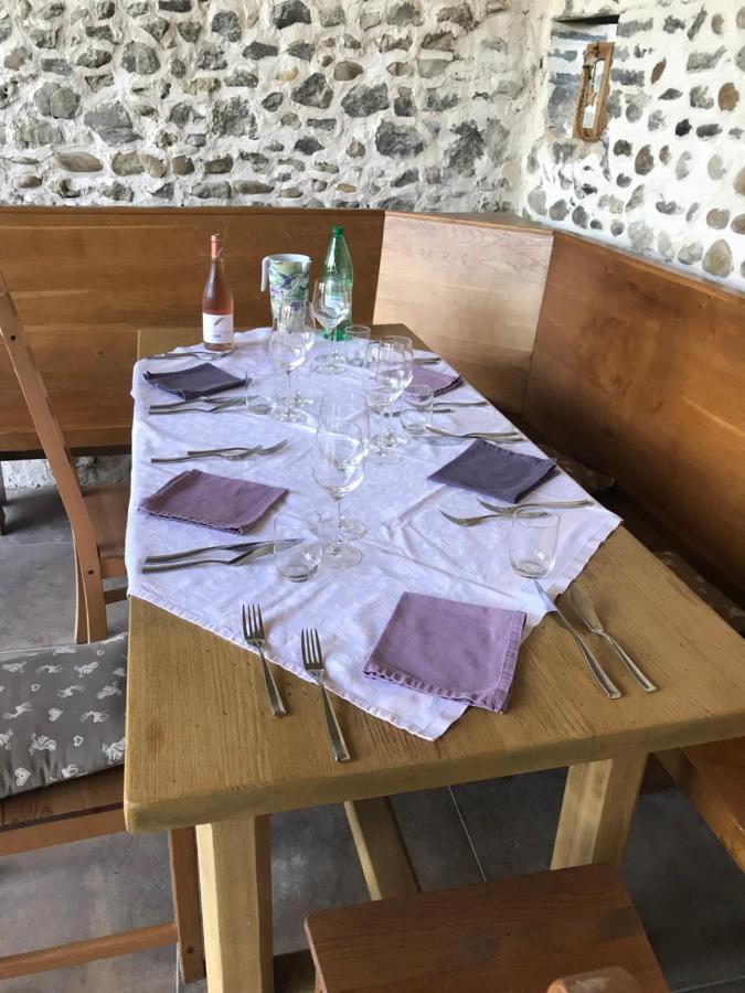 La Bergerie Des Amandiers Chambres Et Table D'Hotes Malataverne Exterior foto